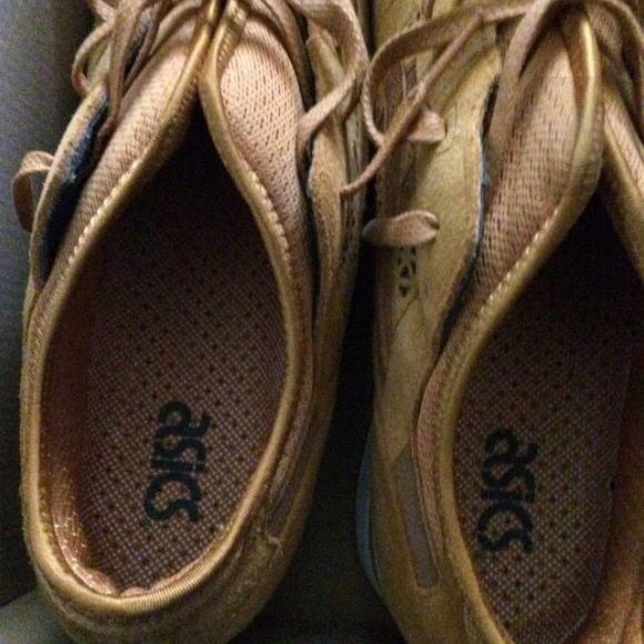 Tan ASICS - Picture 5 of 5